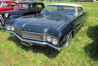 Trimoba AG / Oldtimer und Immobilien,Buick Electra 225 Convertible, 1965-68: V8, 325 PS 6.6l