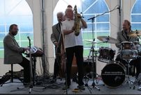 Trimoba AG / Oldtimer und Immobilien,Absolut genial spielende Dixie-Jazz Kapelle 