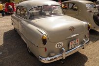 Trimoba AG / Oldtimer und Immobilien,Opel Rekord Olympia 1955; 4 Zyl. 45PS. Was mir an diesem Fahrzeug besonders gefällt, es wurde noch nie restauriert, sondern glänzt in verbleichter Farbe vor sich hin. Toll!!