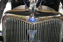 Trimoba AG / Oldtimer und Immobilien,Ford V8 Bj. 1934 ; 3.6l   85PS (Bonnie and Clyde schickten ein Dankesschreiben an Ford, in dem sie die Schnelligkeit ihrer - stehts gestohlenen - Ford V8 lobten)