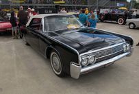 Trimoba AG / Oldtimer und Immobilien,Lincoln Continental Convertible, JG 1963  Länge 5418mm, 3-Speed automatic, 7083ccm, V8, 330HP , 2800kg