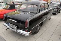 Trimoba AG / Oldtimer und Immobilien,Ford Taunus 15m P2 (Weltkugel) 1955-58; 4Zyl., 1.5l  55PS