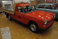 Trimoba AG / Oldtimer und Immobilien,Peugeot 404 1971