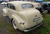 Trimoba AG / Oldtimer und Immobilien,Pontiac Deluxe Six 2-Door ca. 1939; 6 Zyl., 3649ccm, 85 PS