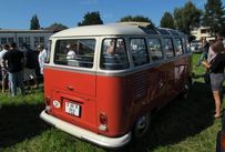 Trimoba AG / Oldtimer und Immobilien,VW Bus T1 Samba  1955-63; 1.2l , 4 Zyl. Boxermotor, 30PS 23 Fenster mit FSD und Winker. Blinker nachgerüstet