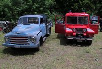 Trimoba AG / Oldtimer und Immobilien,Transporter (Opel Blitz) und Feuerwehr (Austin) aus früheren Zeiten