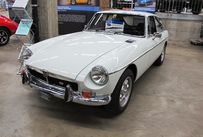Trimoba AG / Oldtimer und Immobilien,MG B GT MKIII 1973; 4 Zyl., 95 PS, 1.8l