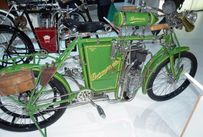 Trimoba AG / Oldtimer und Immobilien,Germania Jahrgang 1904, 498ccm, 1 Zylinder Viertakt, 3PS 60 km/h . Das Motorrad hat einen sogenannten Oberflächenvergaser.