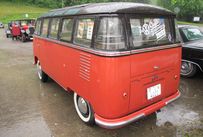 Trimoba AG / Oldtimer und Immobilien,VW Bus T1 Samba  1955-63; 1.2l , 4 Zyl. Boxermotor, 30PS 23 Fenster mit FSD und Winker