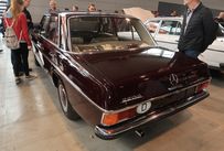 Trimoba AG / Oldtimer und Immobilien,Mercedes W115 220D 1967-73; R-4, 2.2l, 60 PS. Dieses  Exemplar weist angeblich nur eine Laufleistung von 532 km aus. Preisvorstellung:  € 159‘000.-