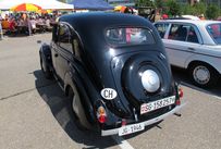 Trimoba AG / Oldtimer und Immobilien,Renault Juvaquatre / Regie Nationale 1938-39 und nach dem Krieg ein Comeback; 1.0l, 24PS, R-4 Dieser hier ist JG 1946