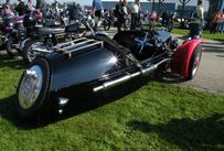 Trimoba AG / Oldtimer und Immobilien,Morgan Supersports Bj.34 - 52 / Hatte damals den grossen Vorteil, dass er als Dreiräder nahmhafte Steuerersparnisse anstelle der 4-Rädler hatte. Die schnellsten Modelle liefen bis ca. 200km/h