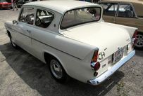 Trimoba AG / Oldtimer und Immobilien,Ford Anglia 1200  1967; 4 Zyl., 1198ccm, 48 PS, 0-100: 22s, 132 km/h, 85 Nm