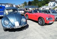 Trimoba AG / Oldtimer und Immobilien,li-re: VW Käfer 1954; 30 PS, 1192ccm, 76Nm bei 2000 U/min, sehr schöner Zustand / Austin Healey MK III BJ8; 1966; 145PS 3000ccm  6 Zyl.